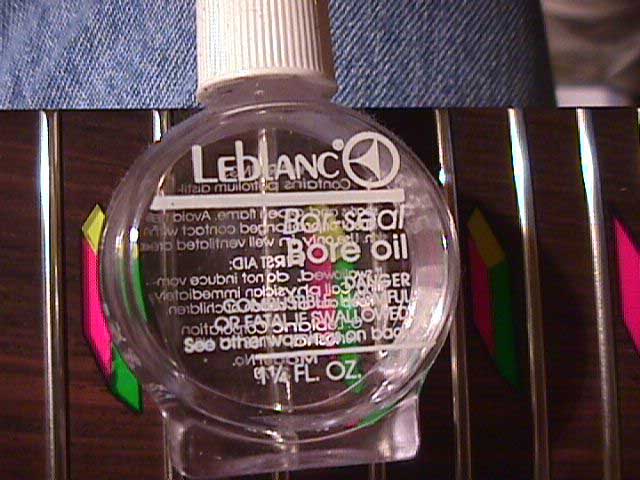 board_bottle.jpg (57034 bytes)